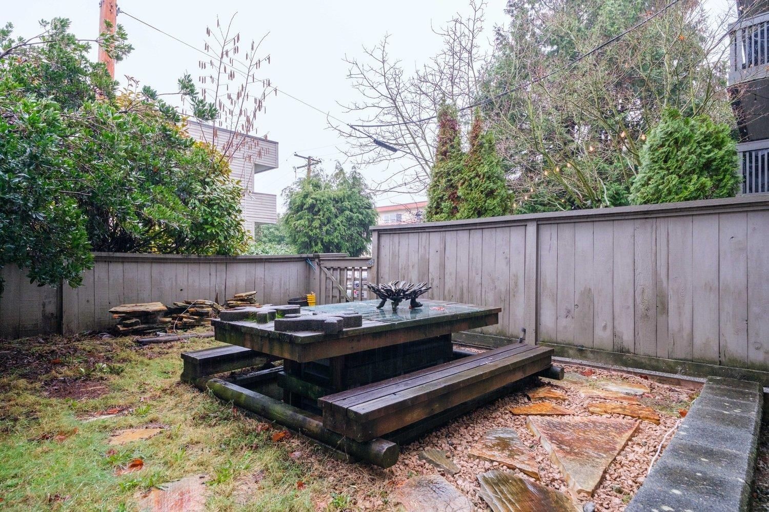 Listing Image 17