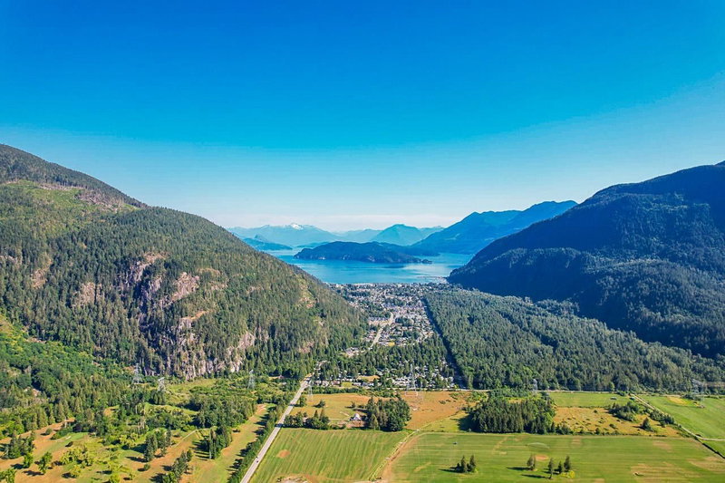 3705 Hot Springs Road, Agassiz, V0M 1A3 | Image 2