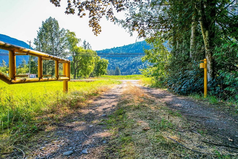 3705 Hot Springs Road, Agassiz, V0M 1A3 | Image 3