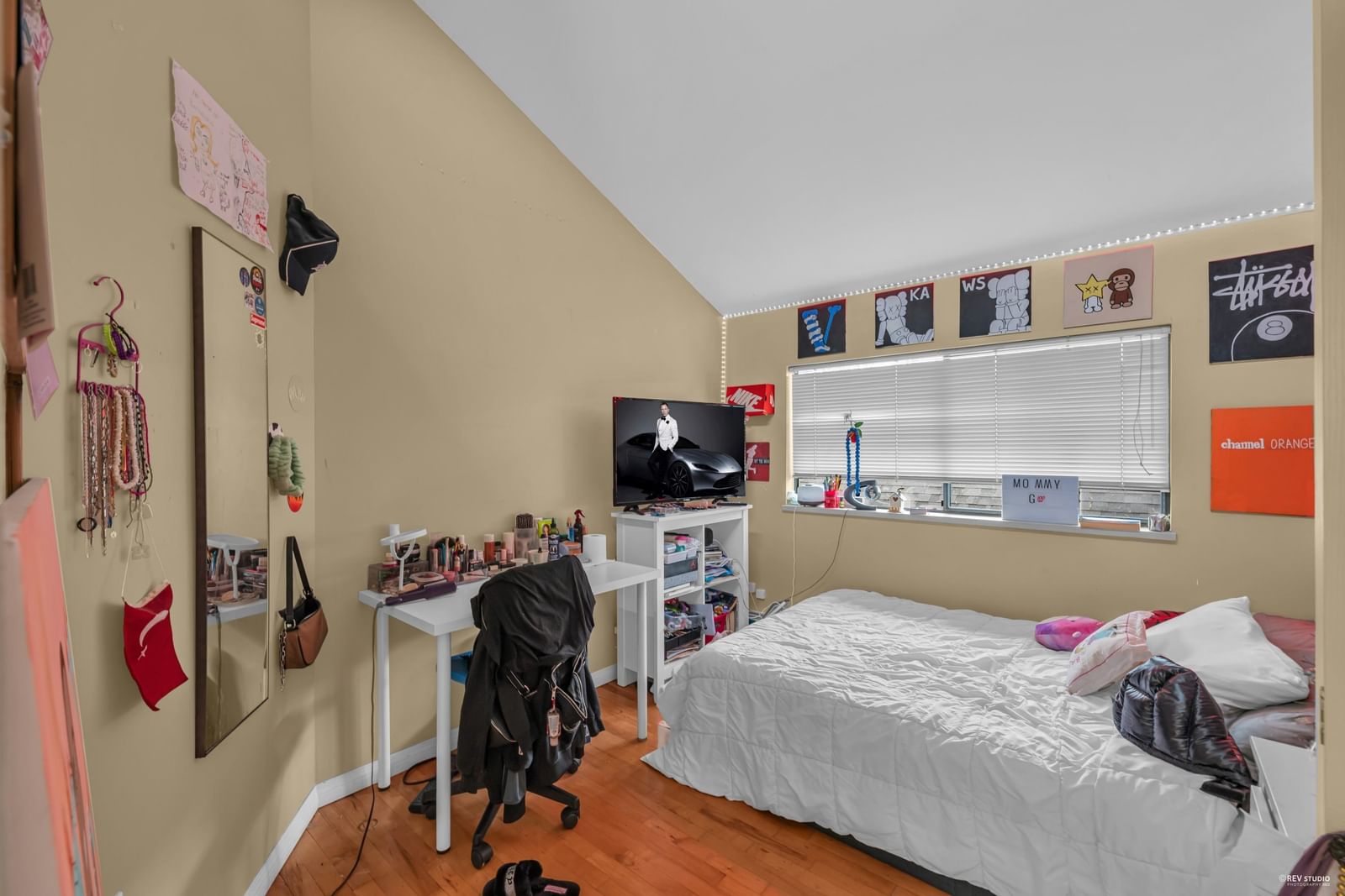 Listing Image 20