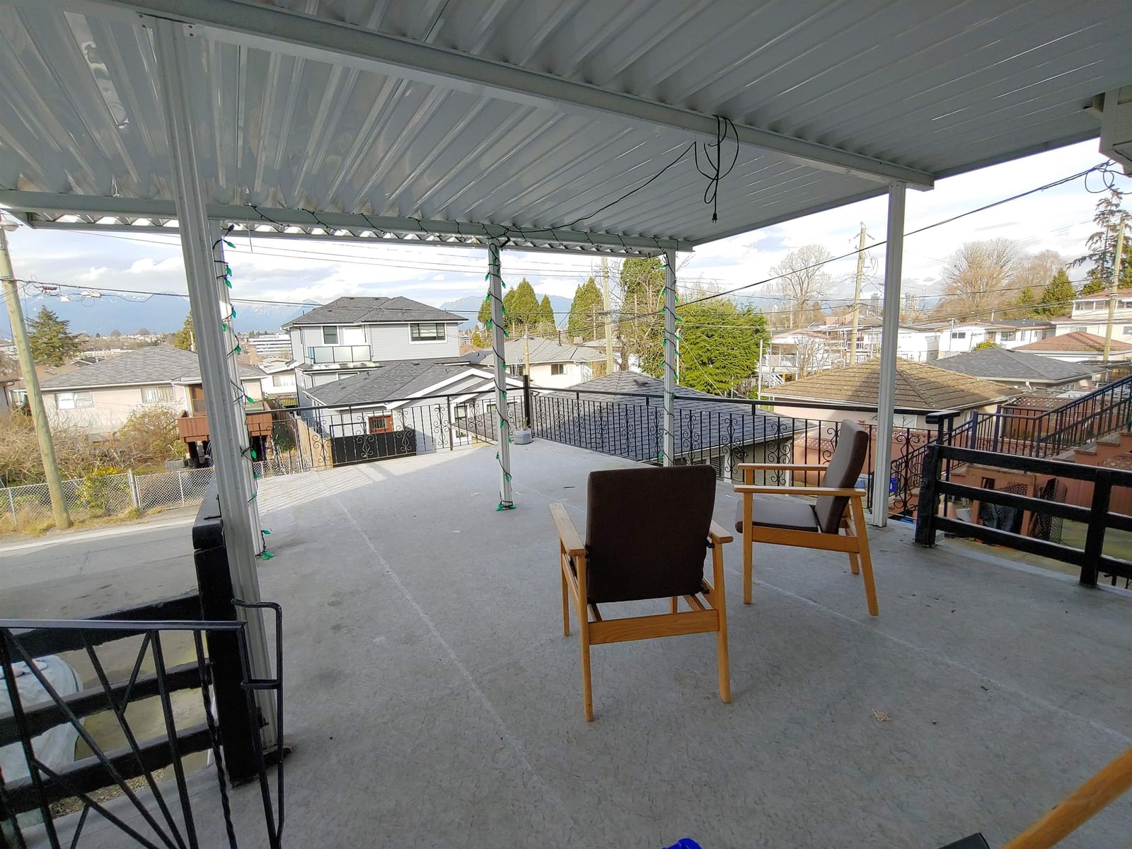 Listing Image 16