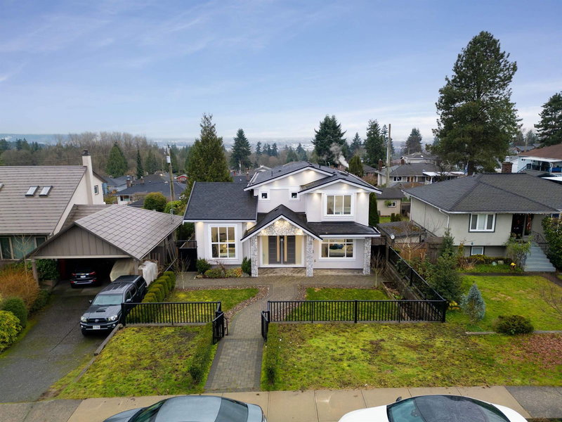 6378 Neville Street, Burnaby, V5E 1A6 | Image 2