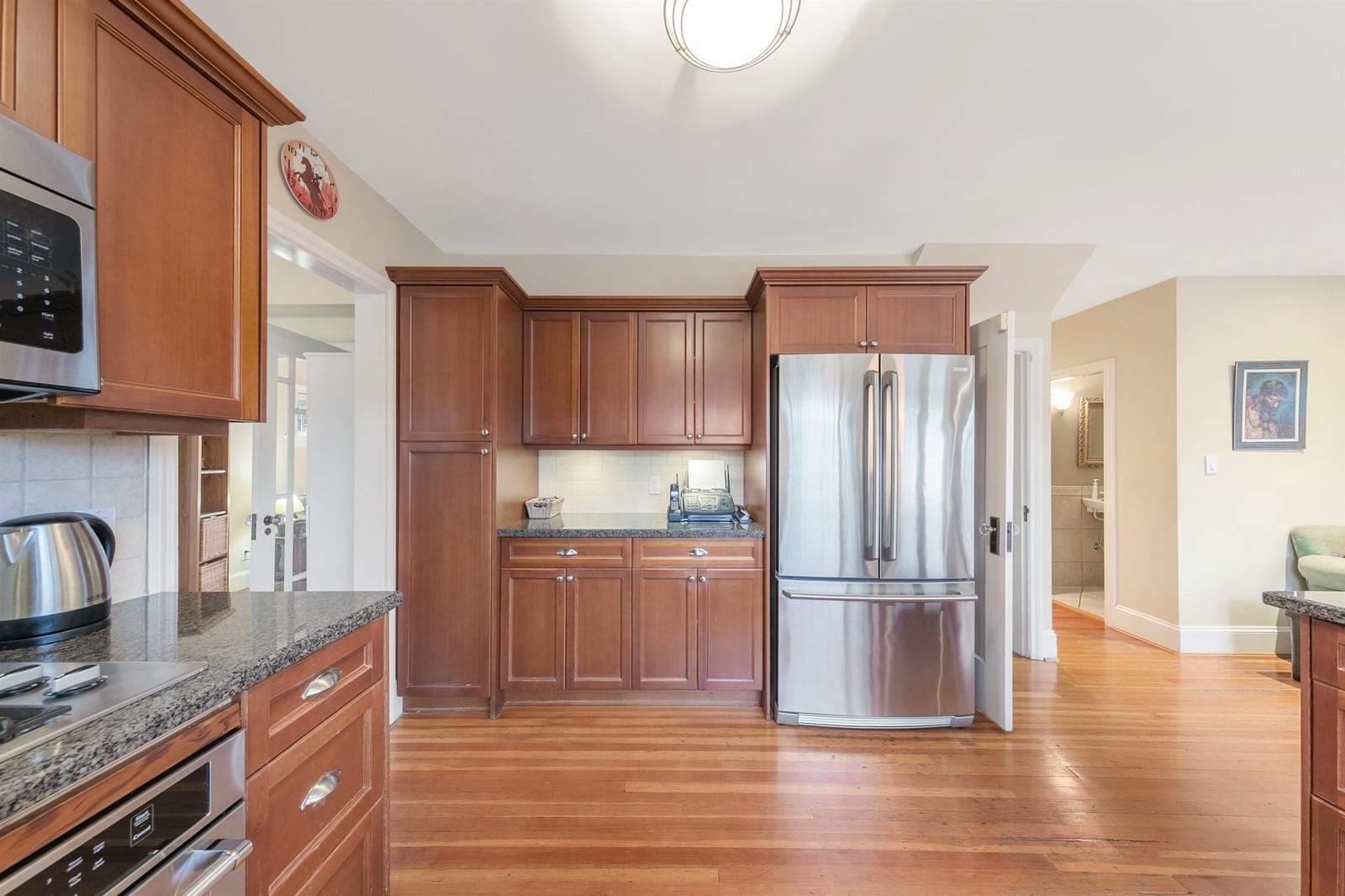 Listing Image 14
