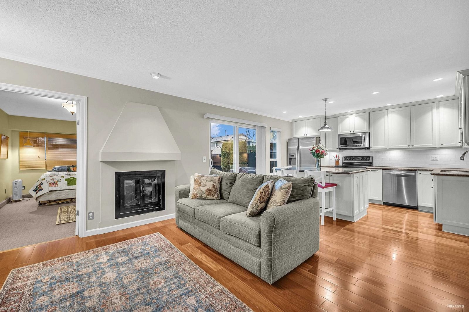 Listing Image 17