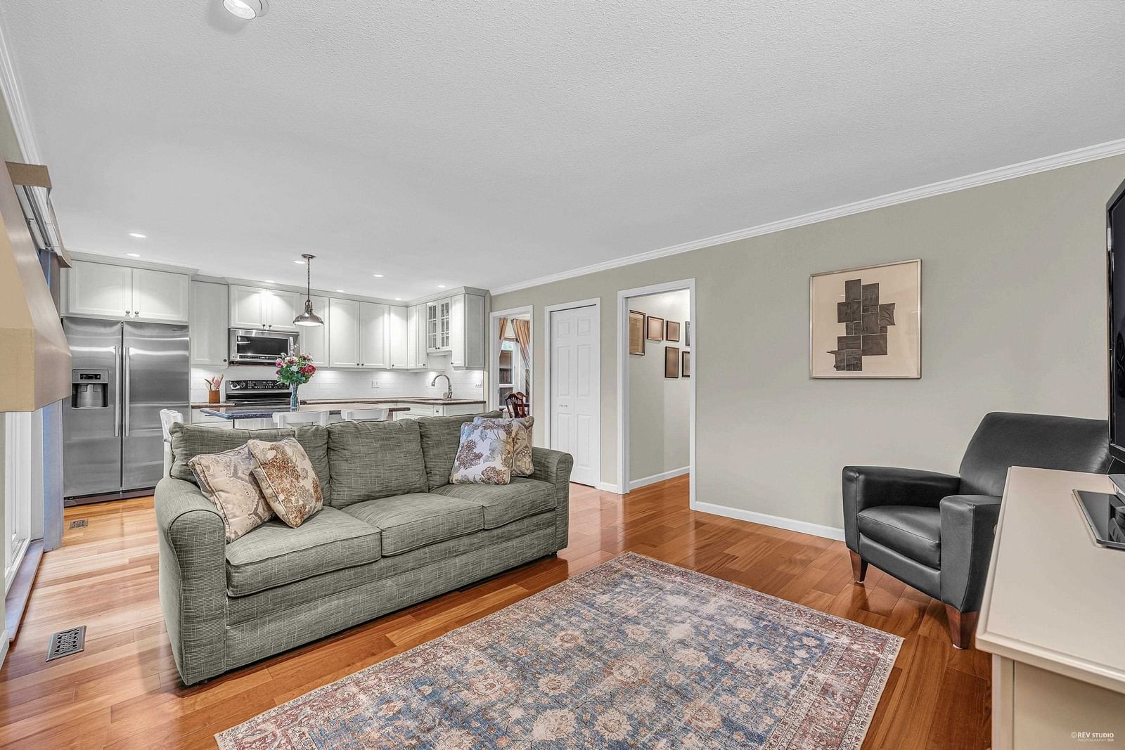 Listing Image 18