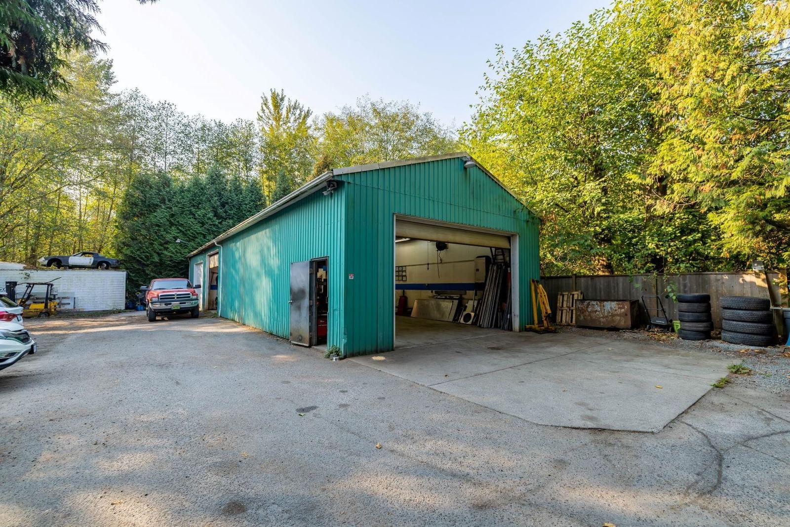 Listing Image 33