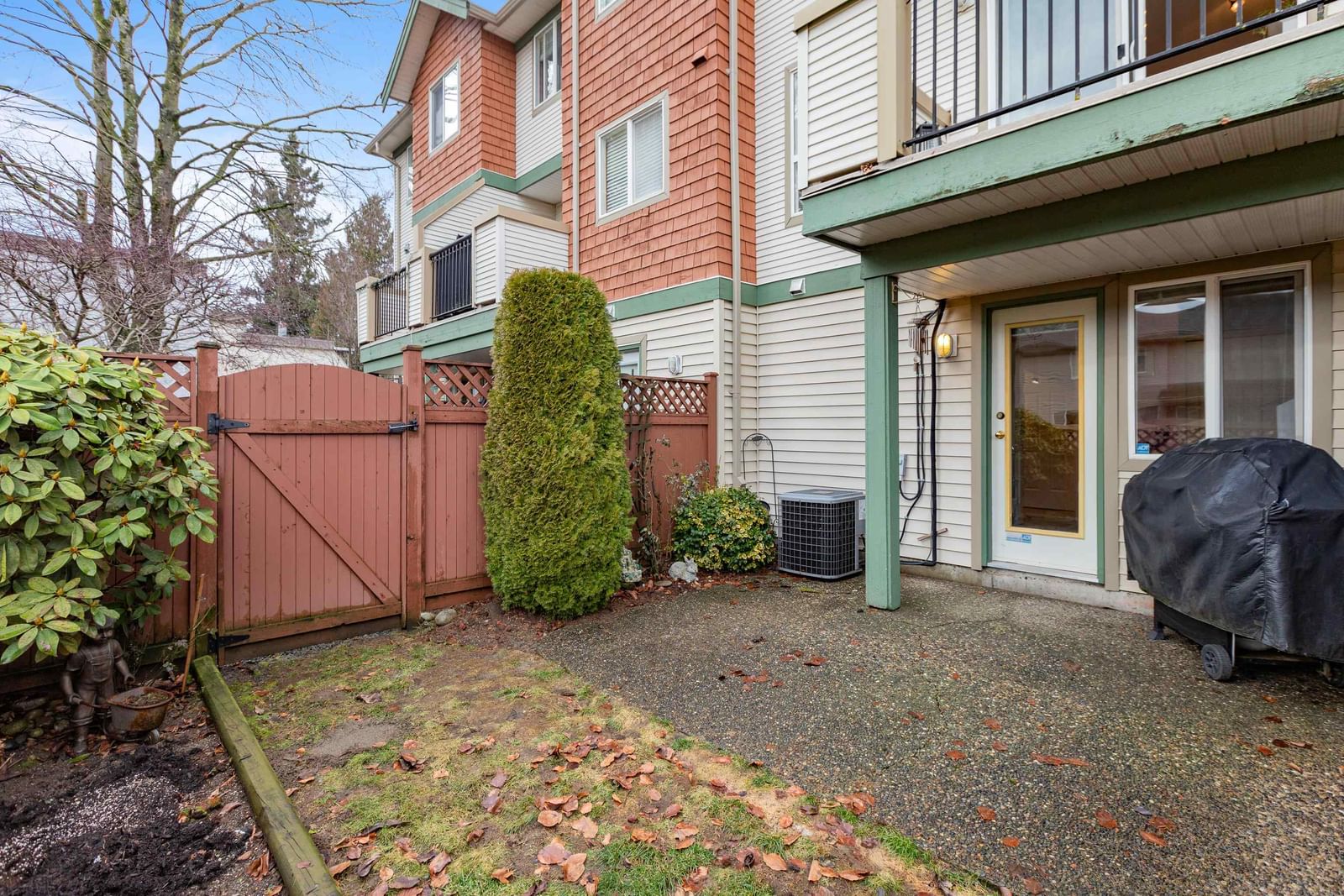 Listing Image 24