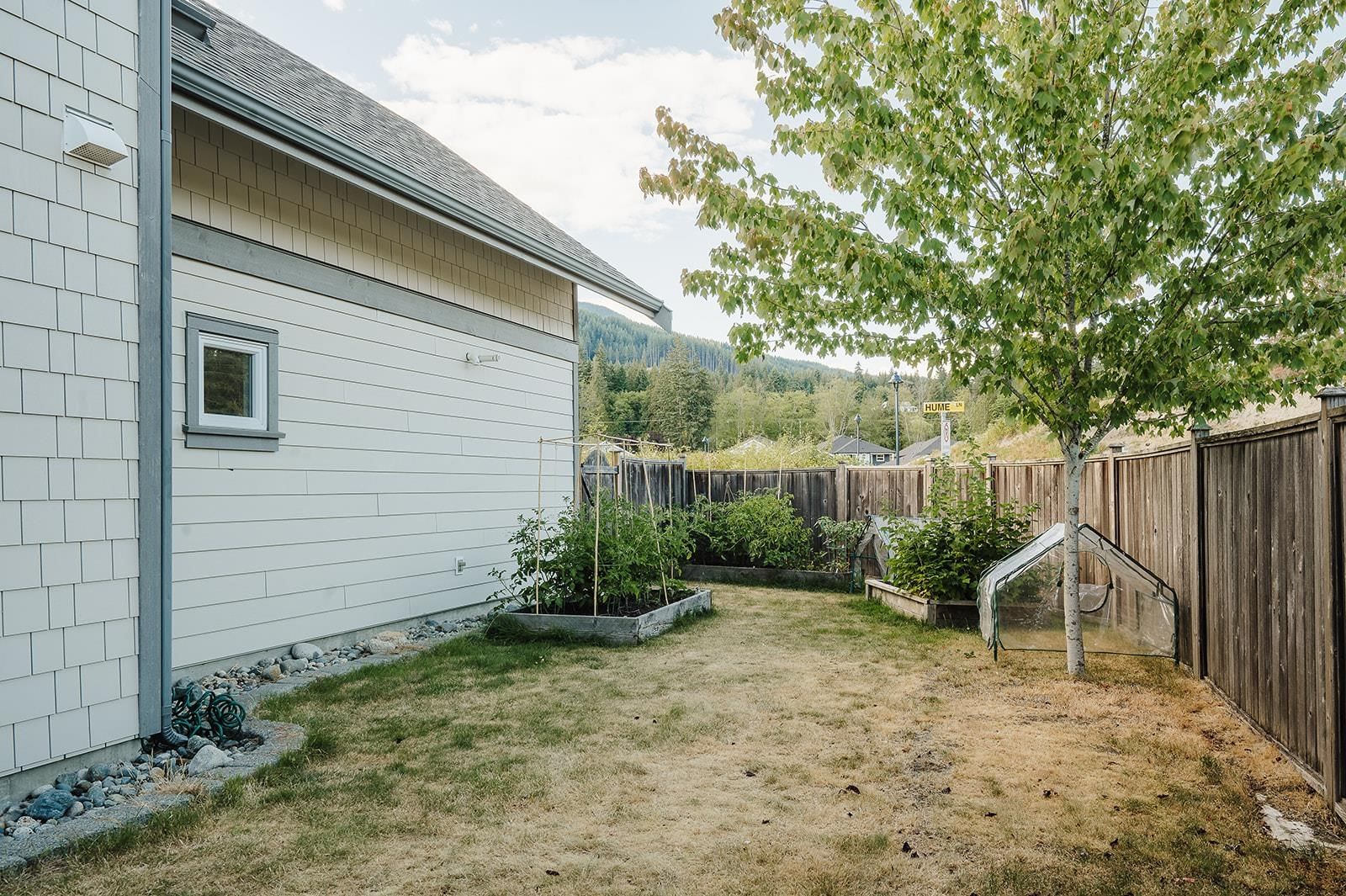 Listing Image 18