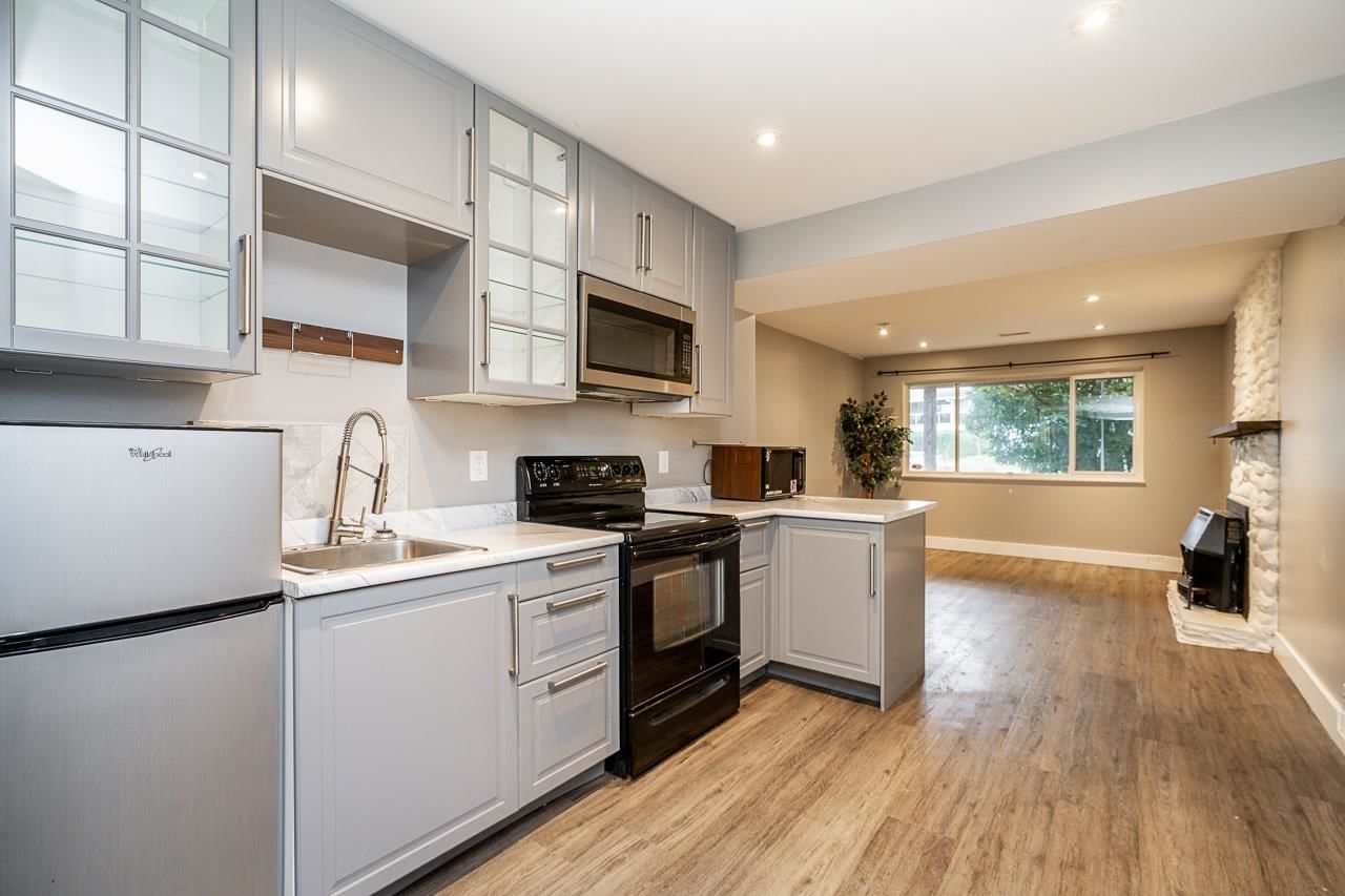 Listing Image 19
