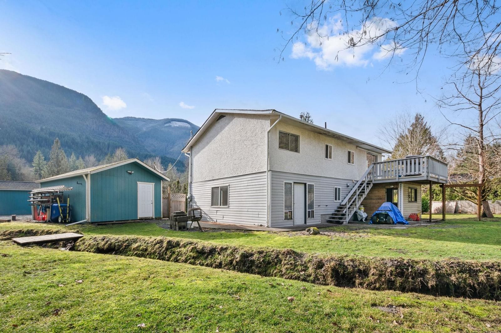Listing Image 14
