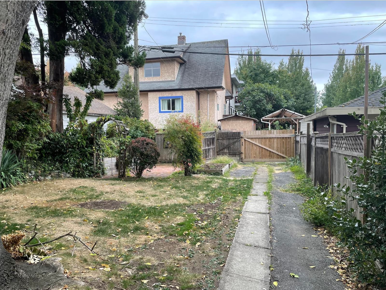Listing Image 23