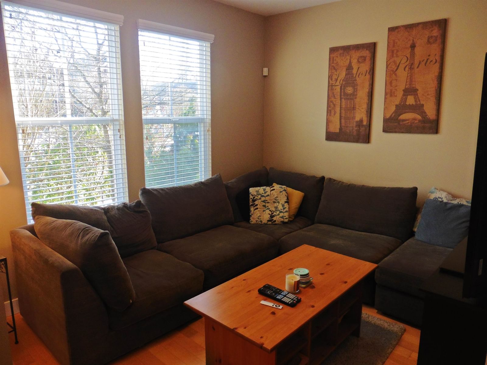 Listing Image 14