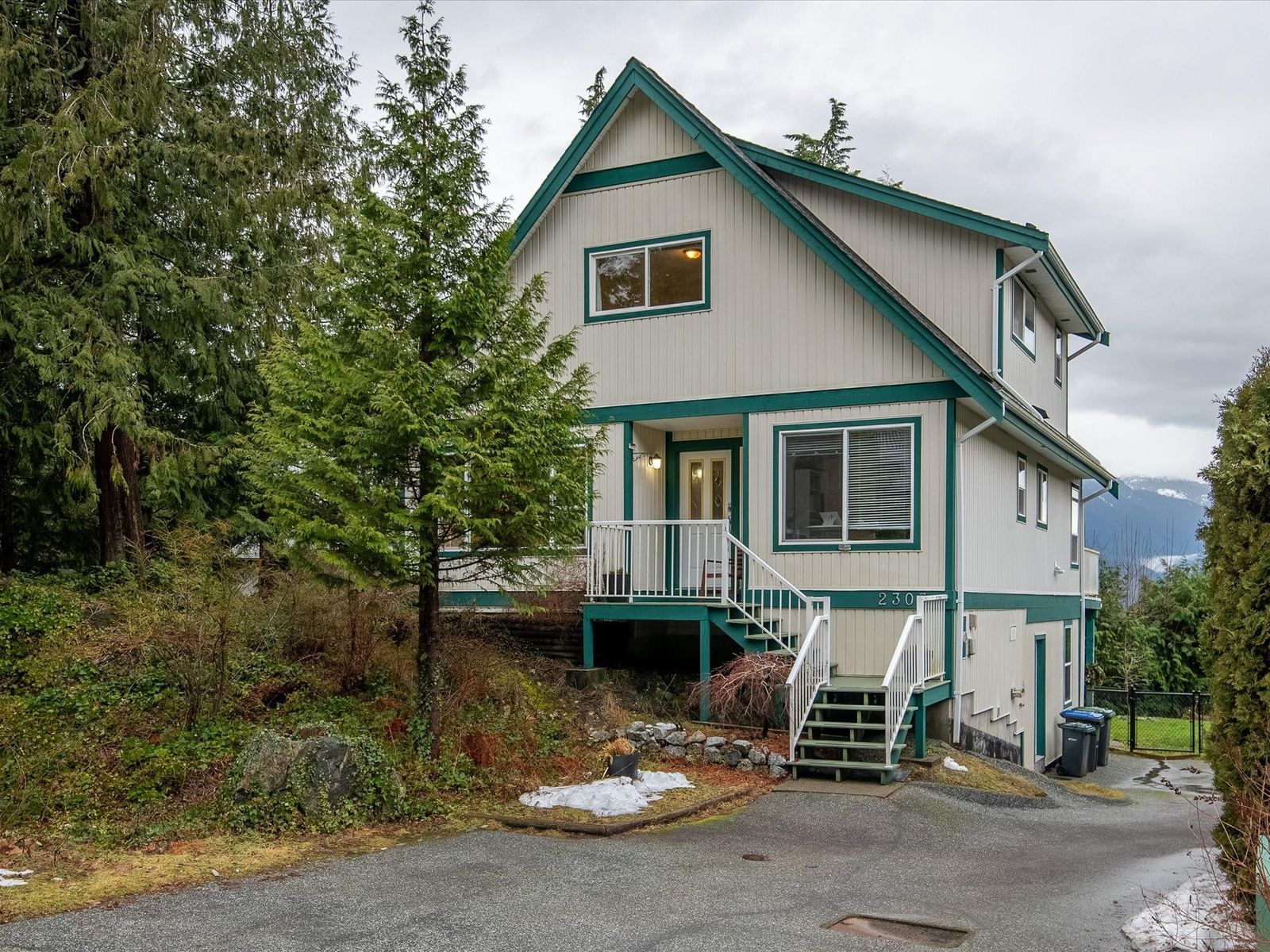 Listing Image 1