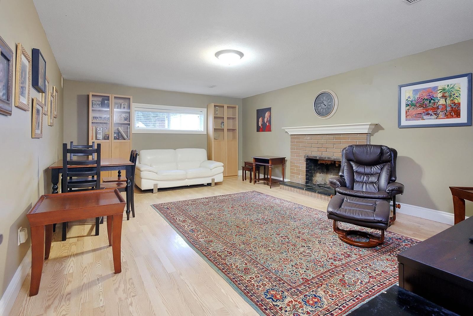Listing Image 21