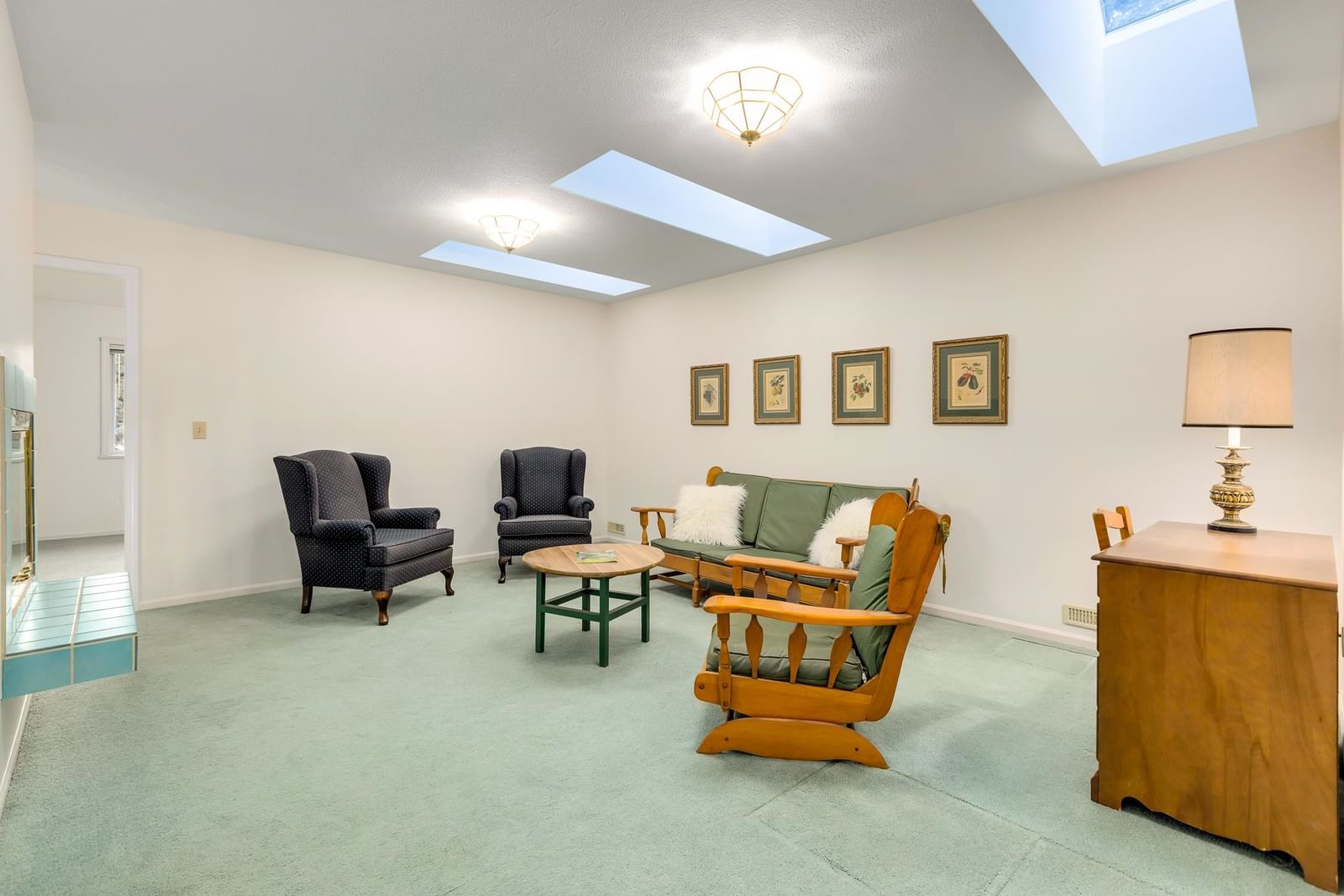 Listing Image 22
