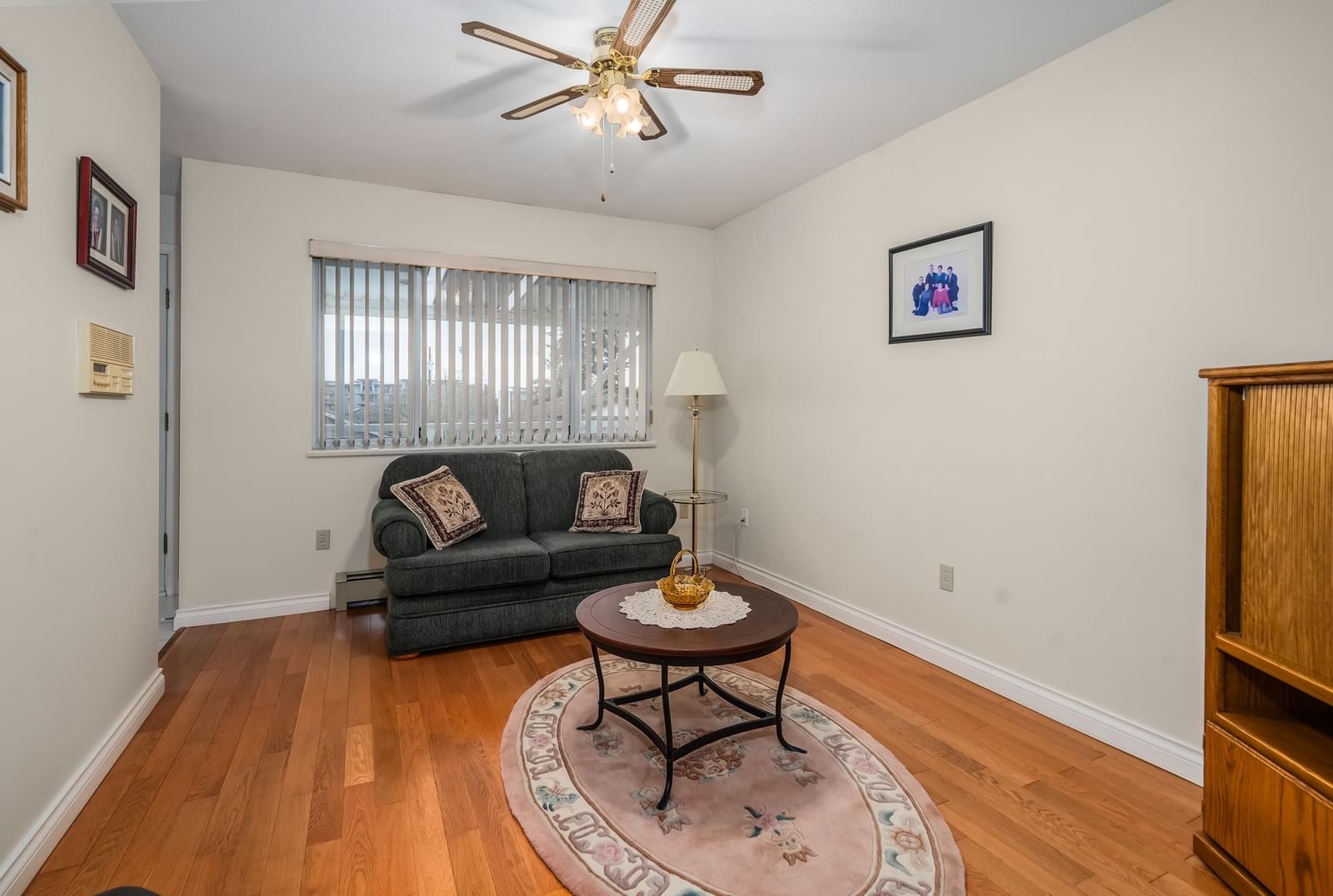 Listing Image 18