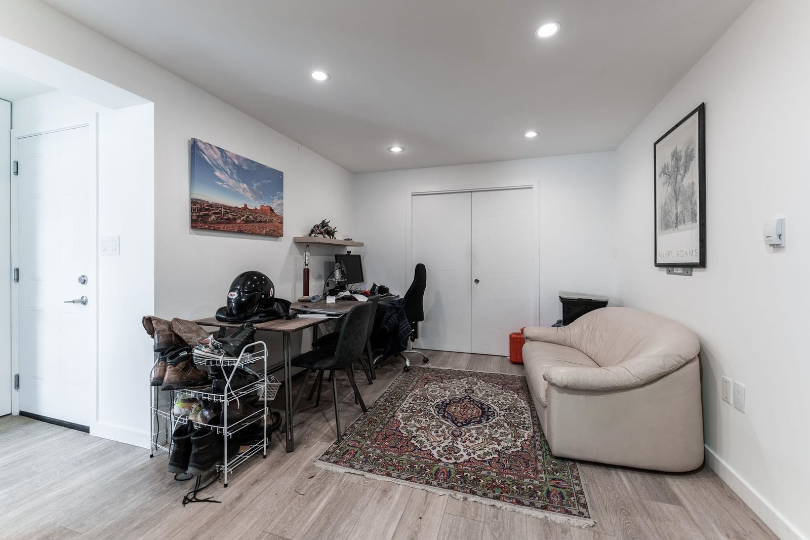 Listing Image 28