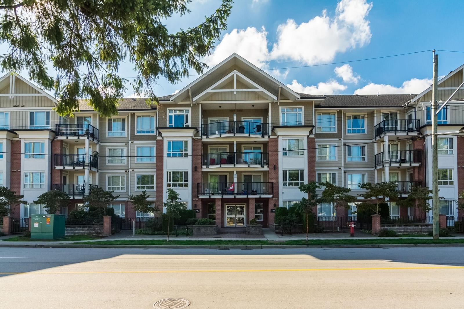 Listing Image 1