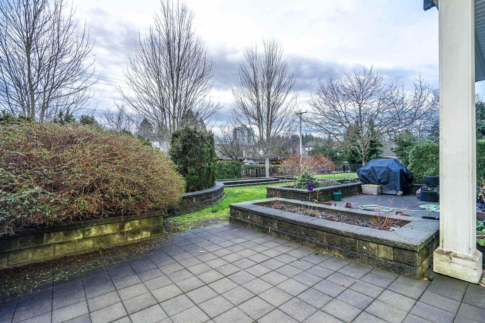 Listing Image 20
