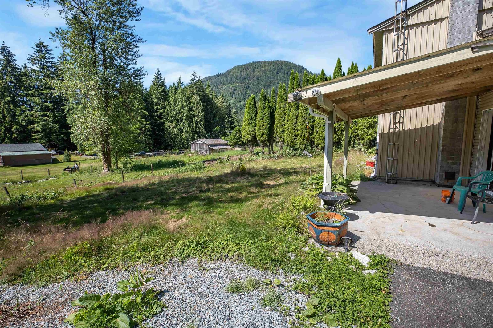 Listing Image 14