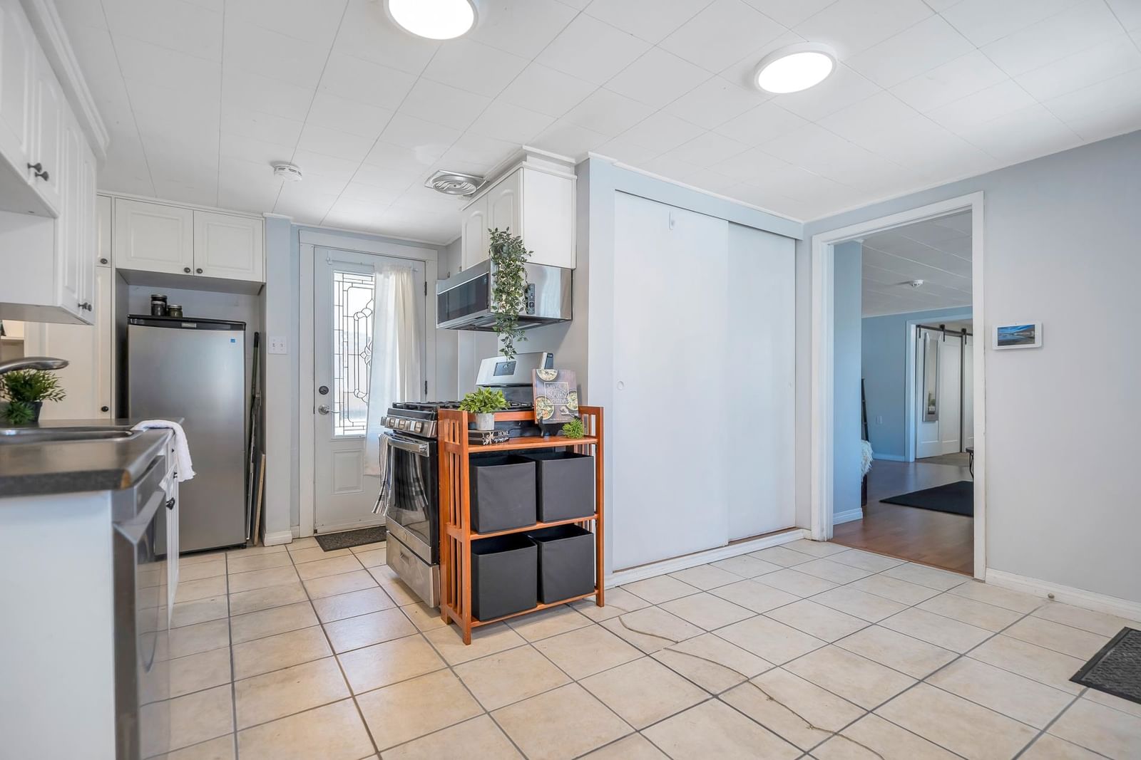 Listing Image 14