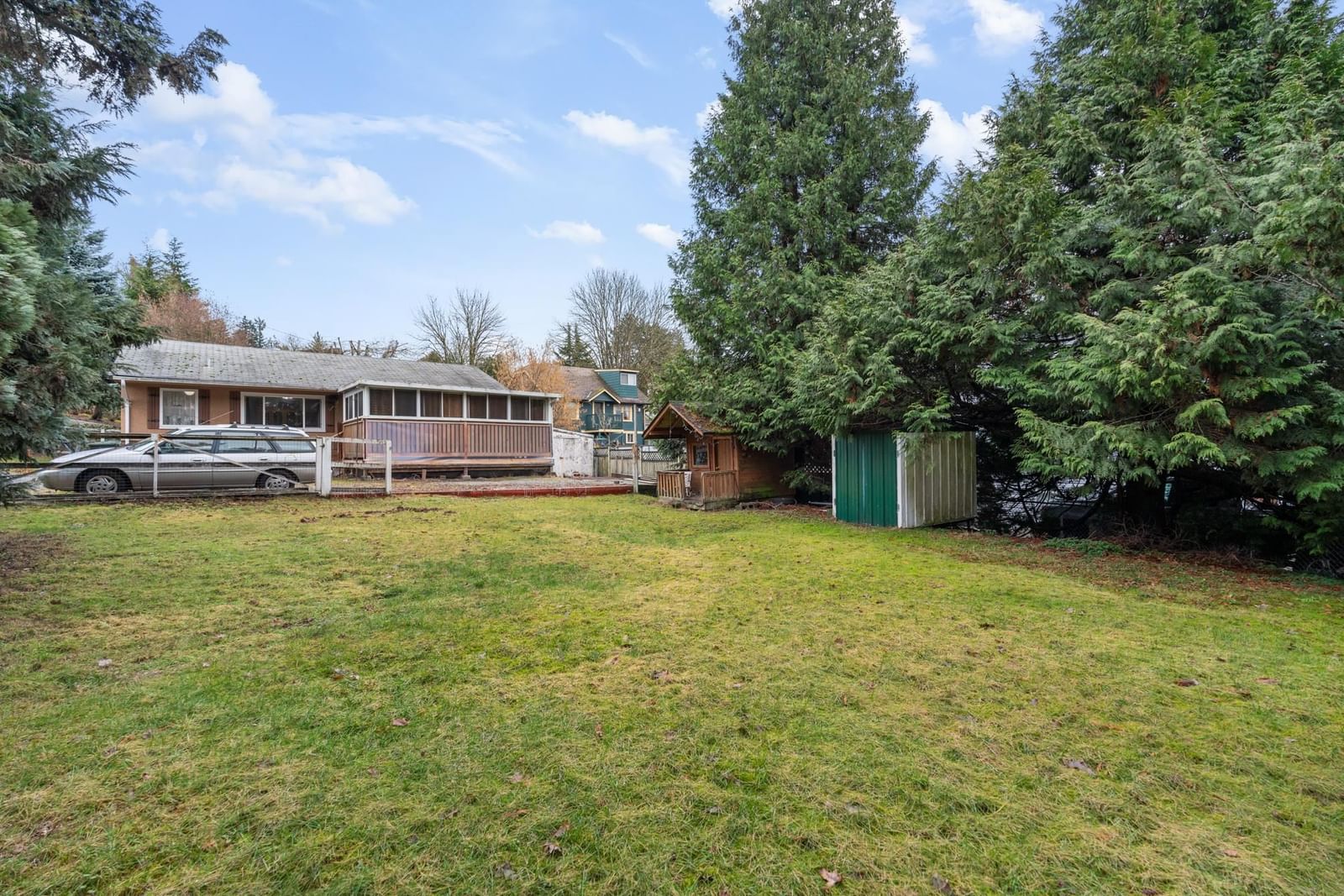 Listing Image 10