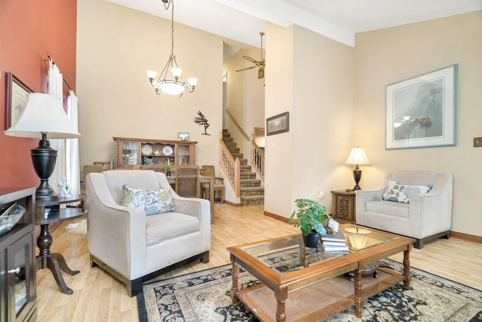 Listing Image 9