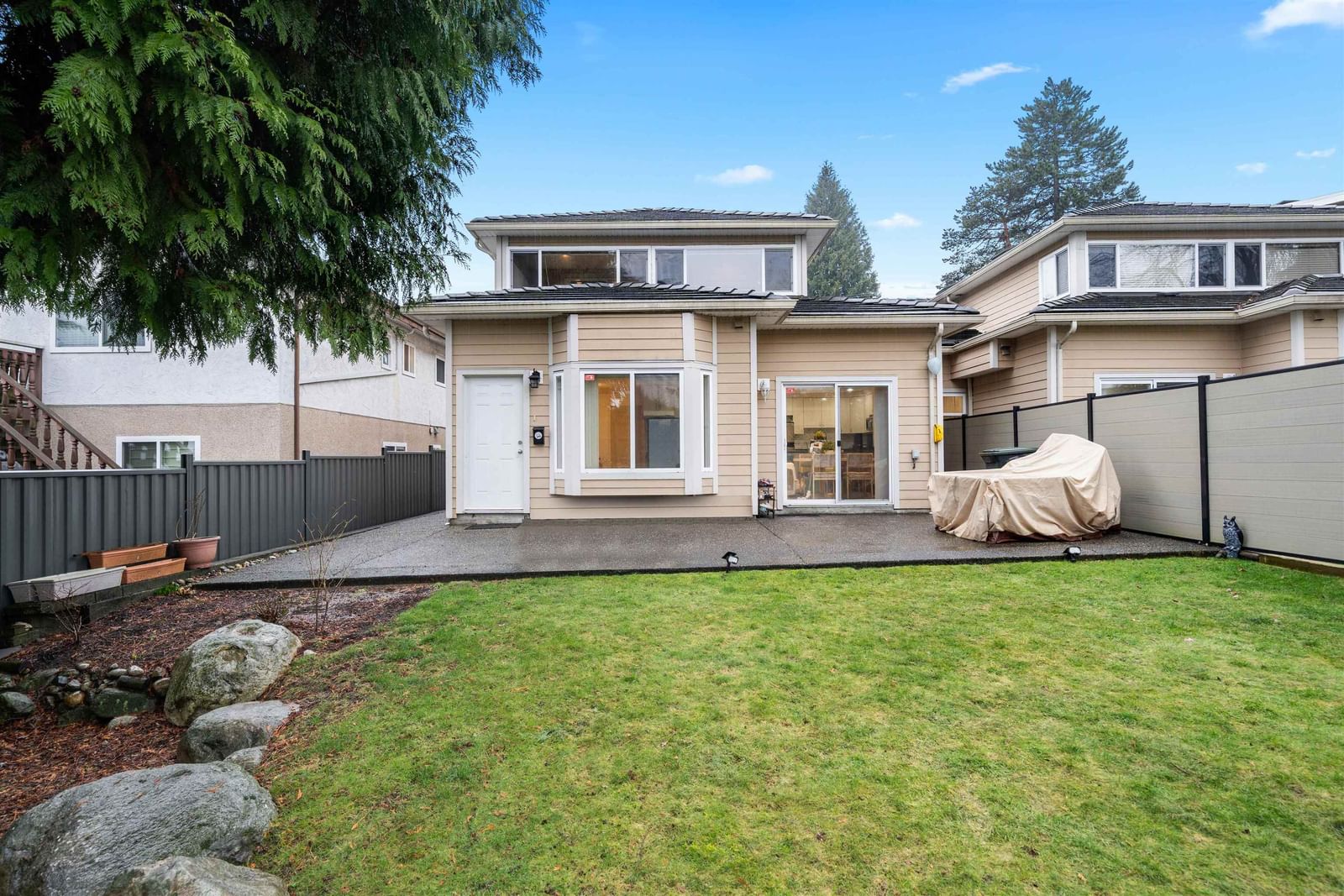 Listing Image 19