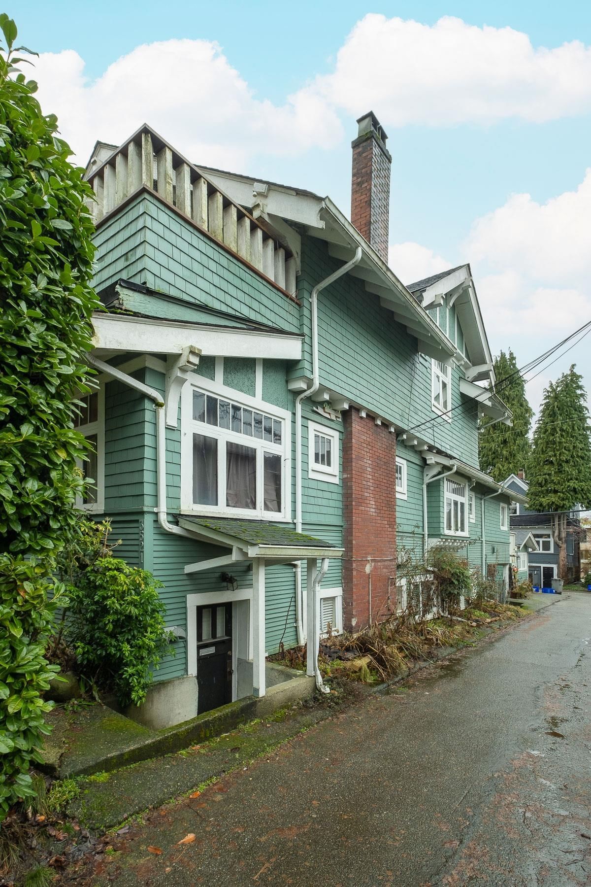 Listing Image 10