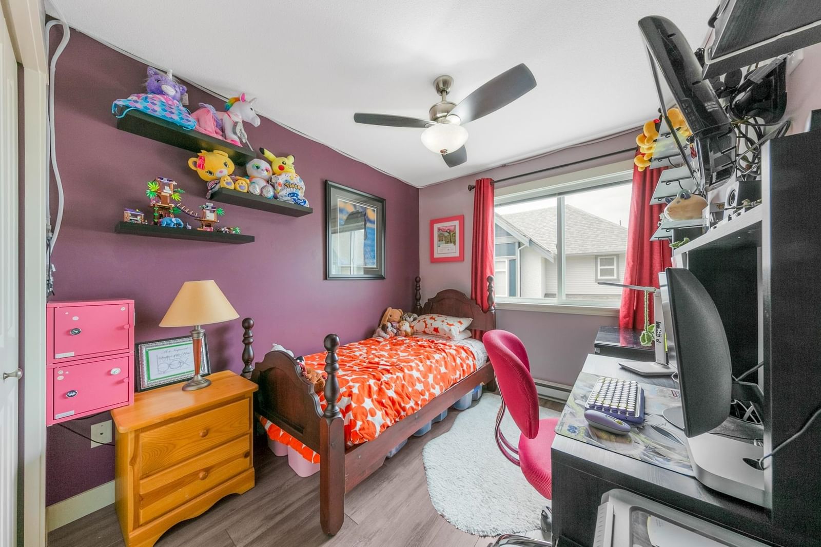 Listing Image 19
