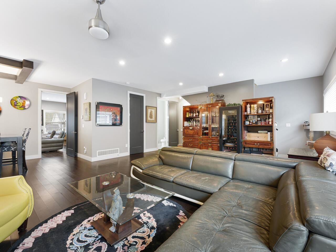 Listing Image 14