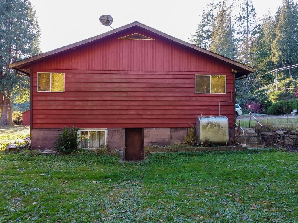 Listing Image 6