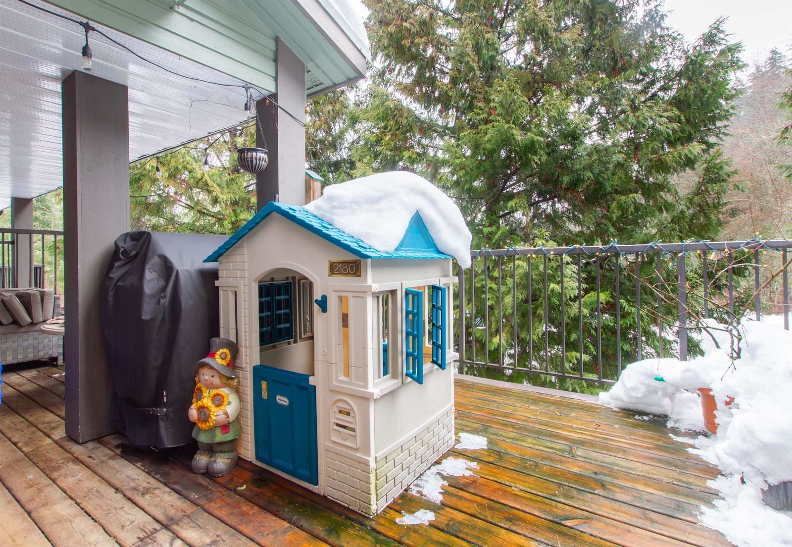 Listing Image 12