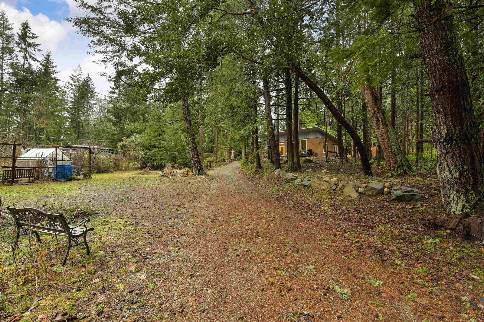 Listing Image 40