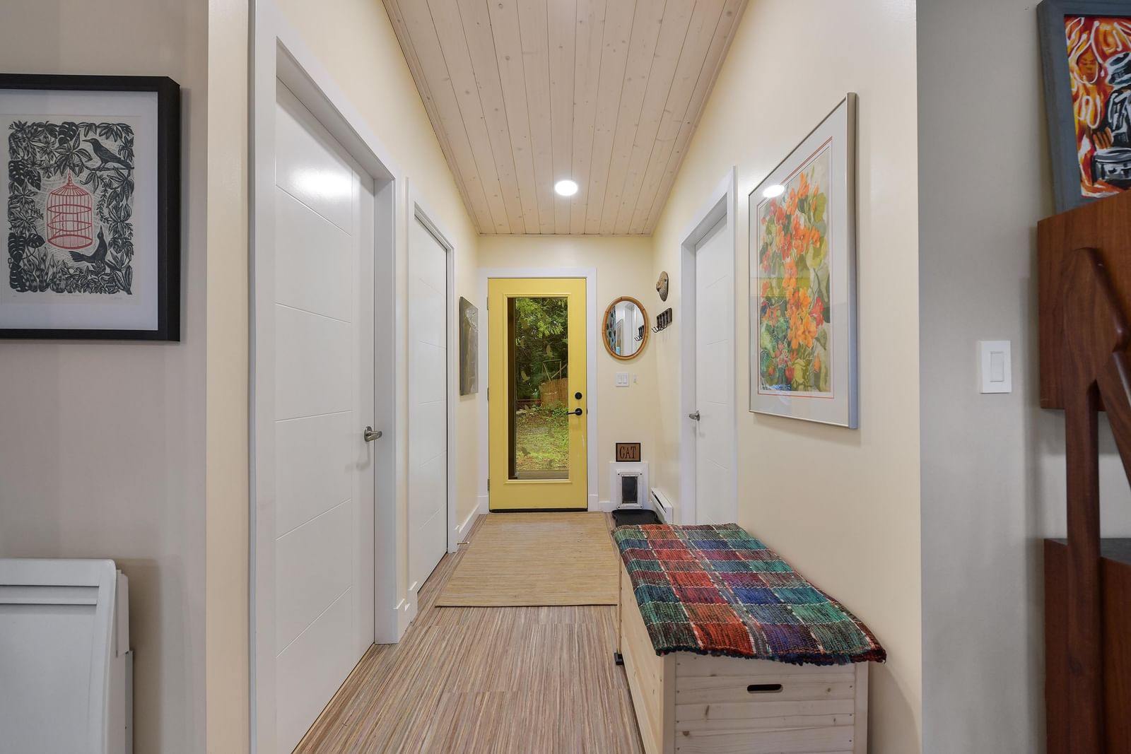 Listing Image 8