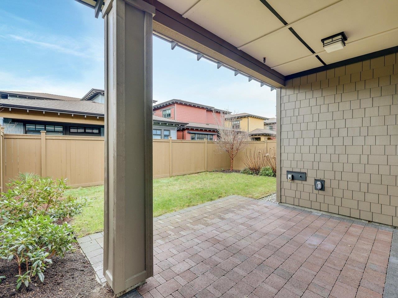 Listing Image 33