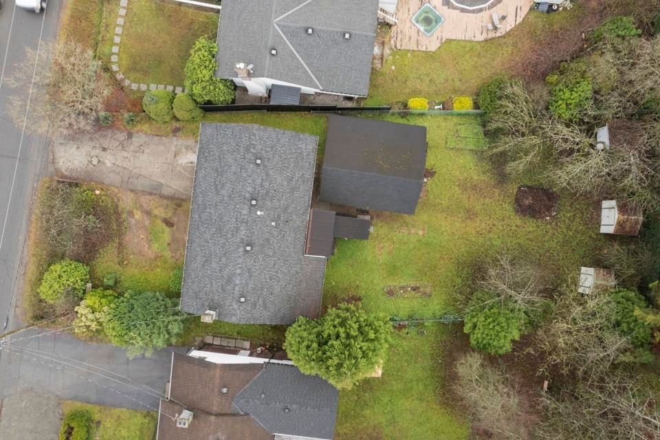 Listing Image 27