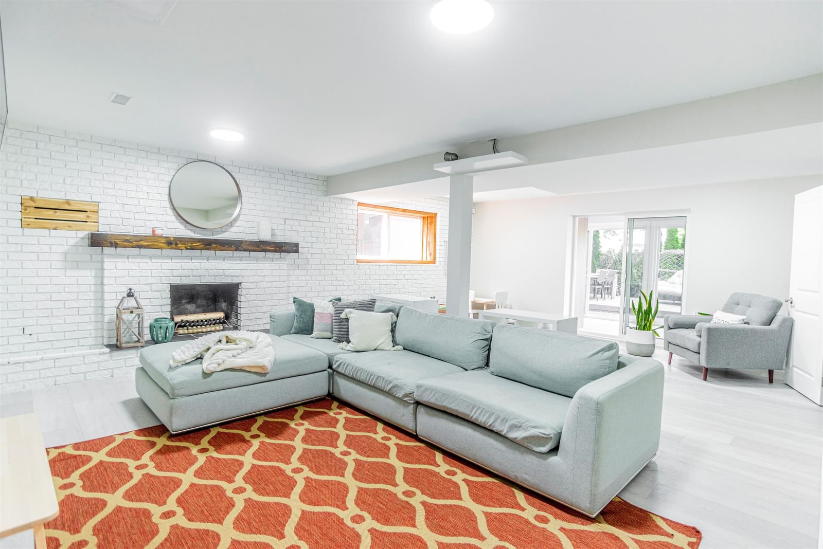 Listing Image 15