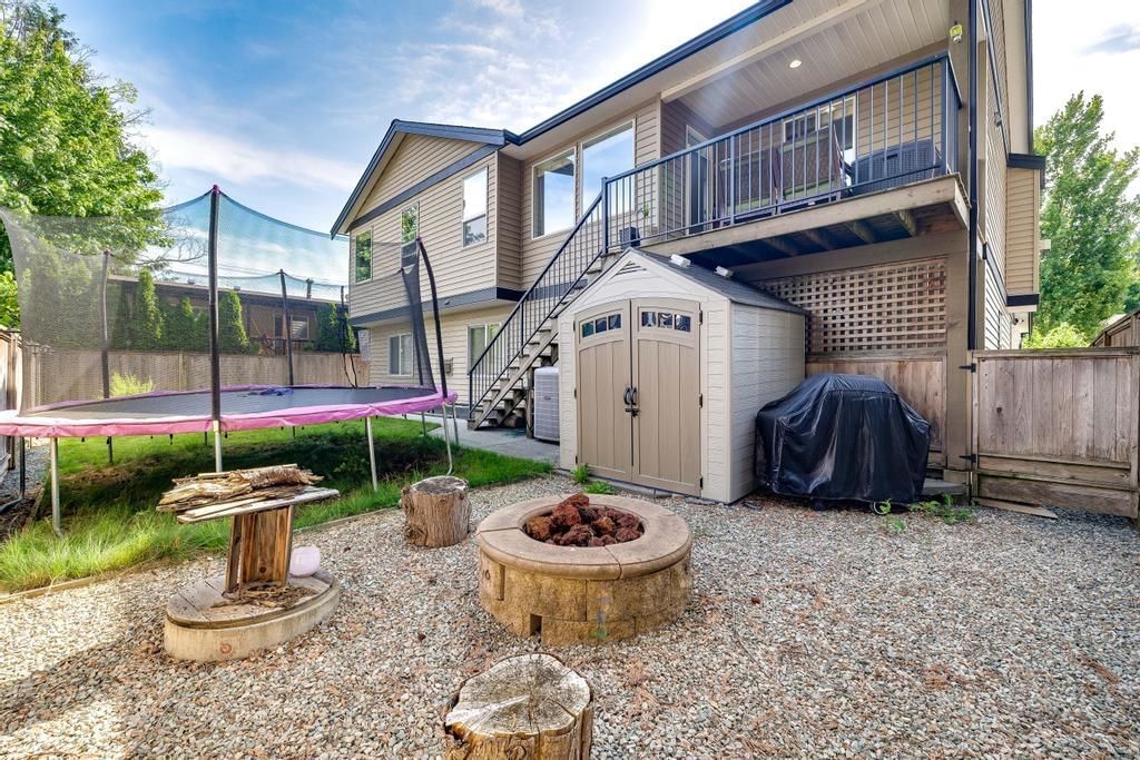 Listing Image 21