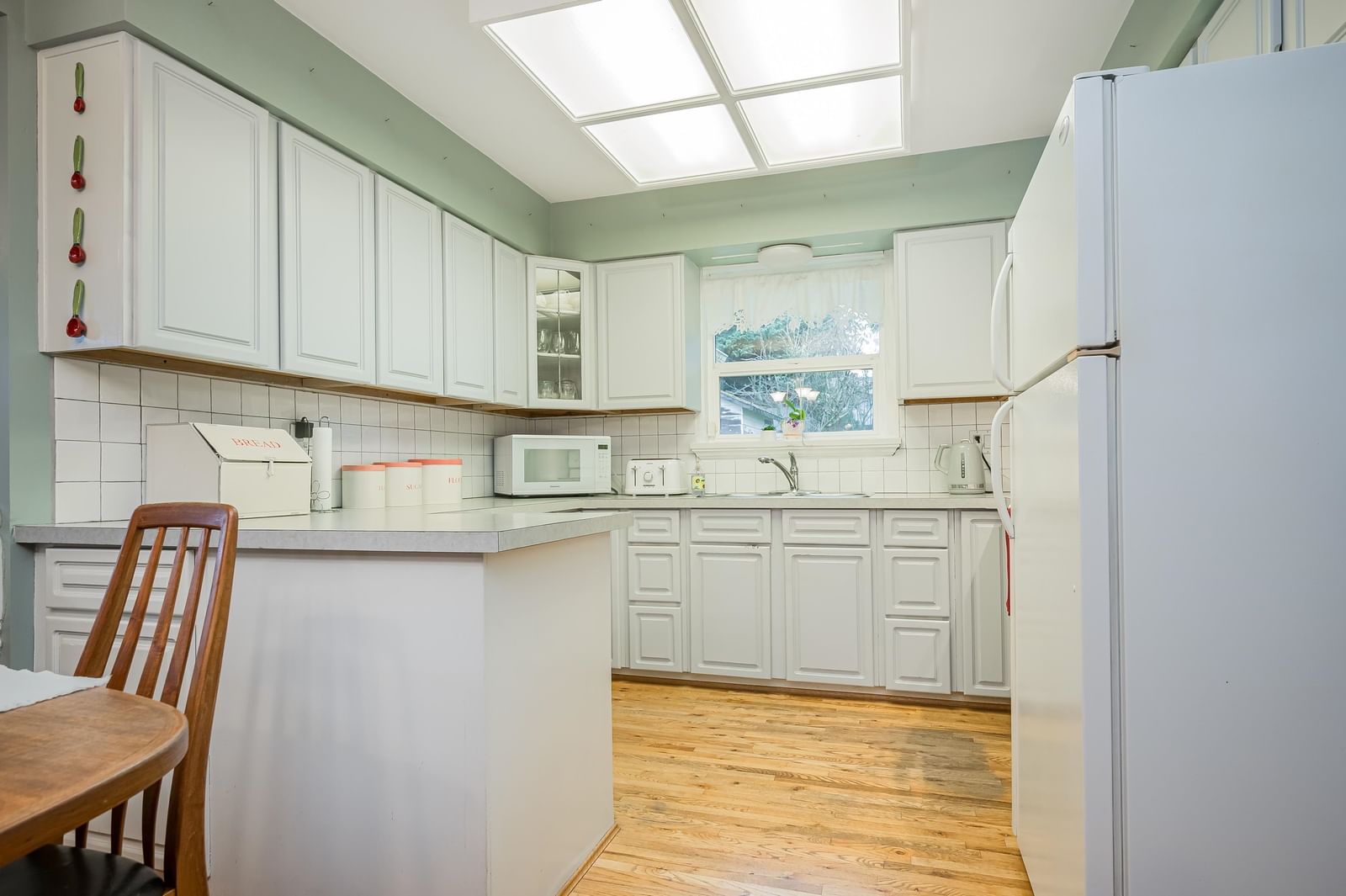 Listing Image 15
