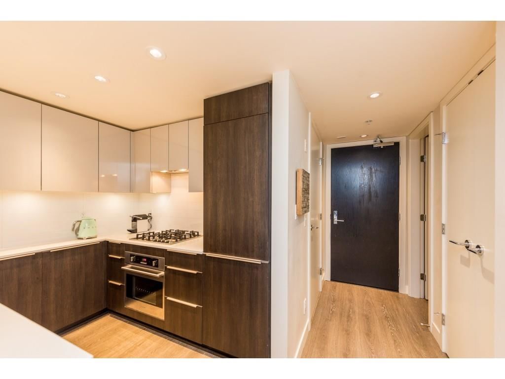 Listing Image 8
