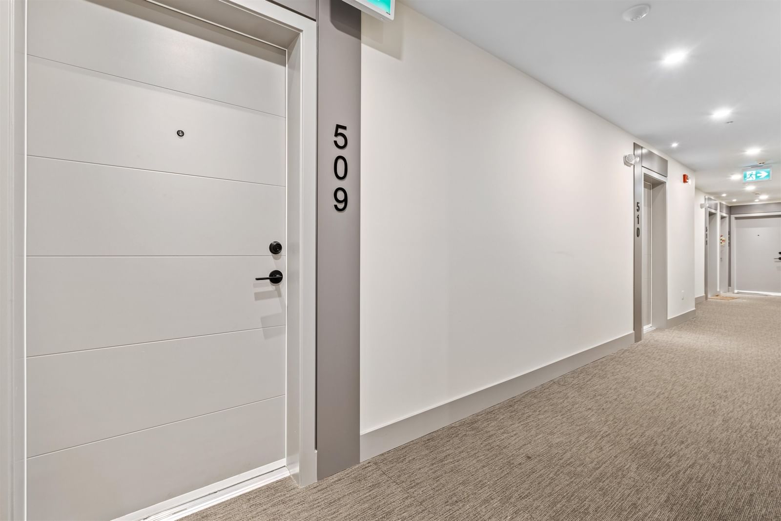 Listing Image 9
