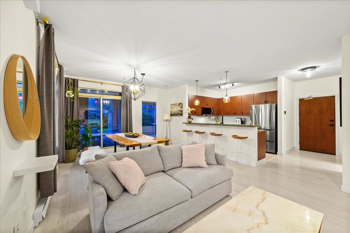 Listing Image 19