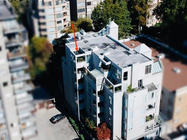 Listing Image 18