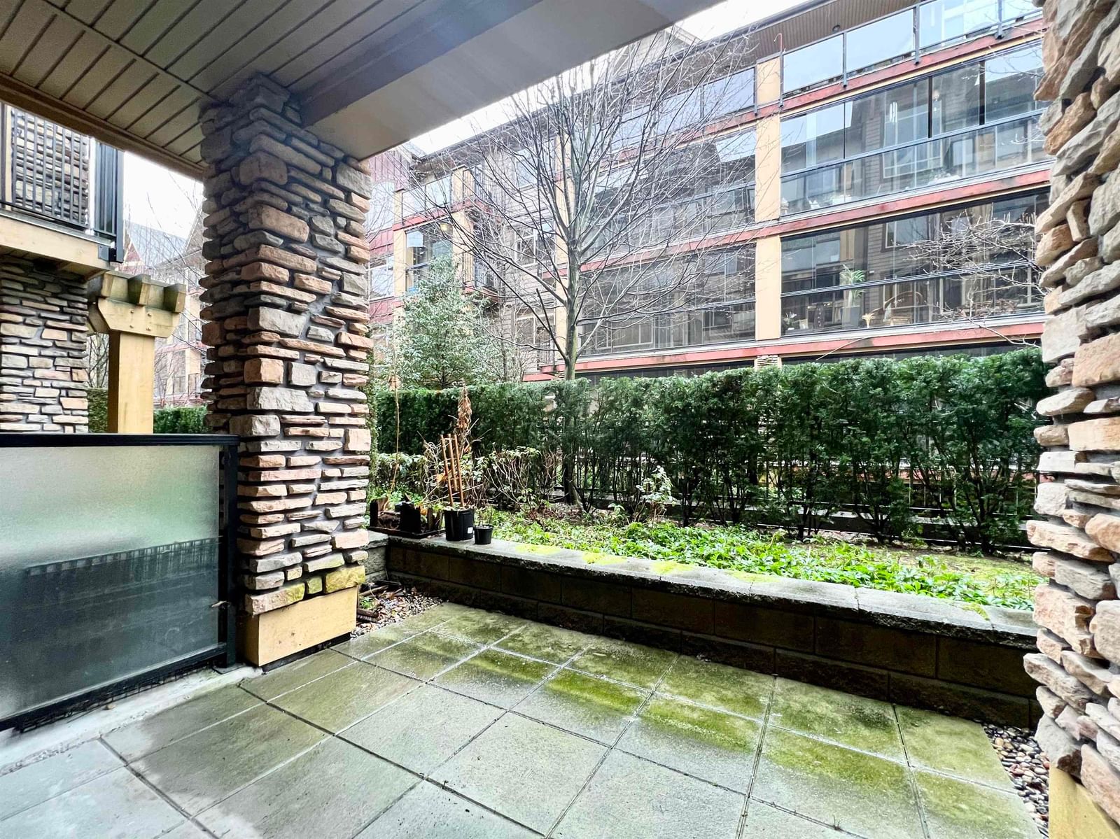 Listing Image 16