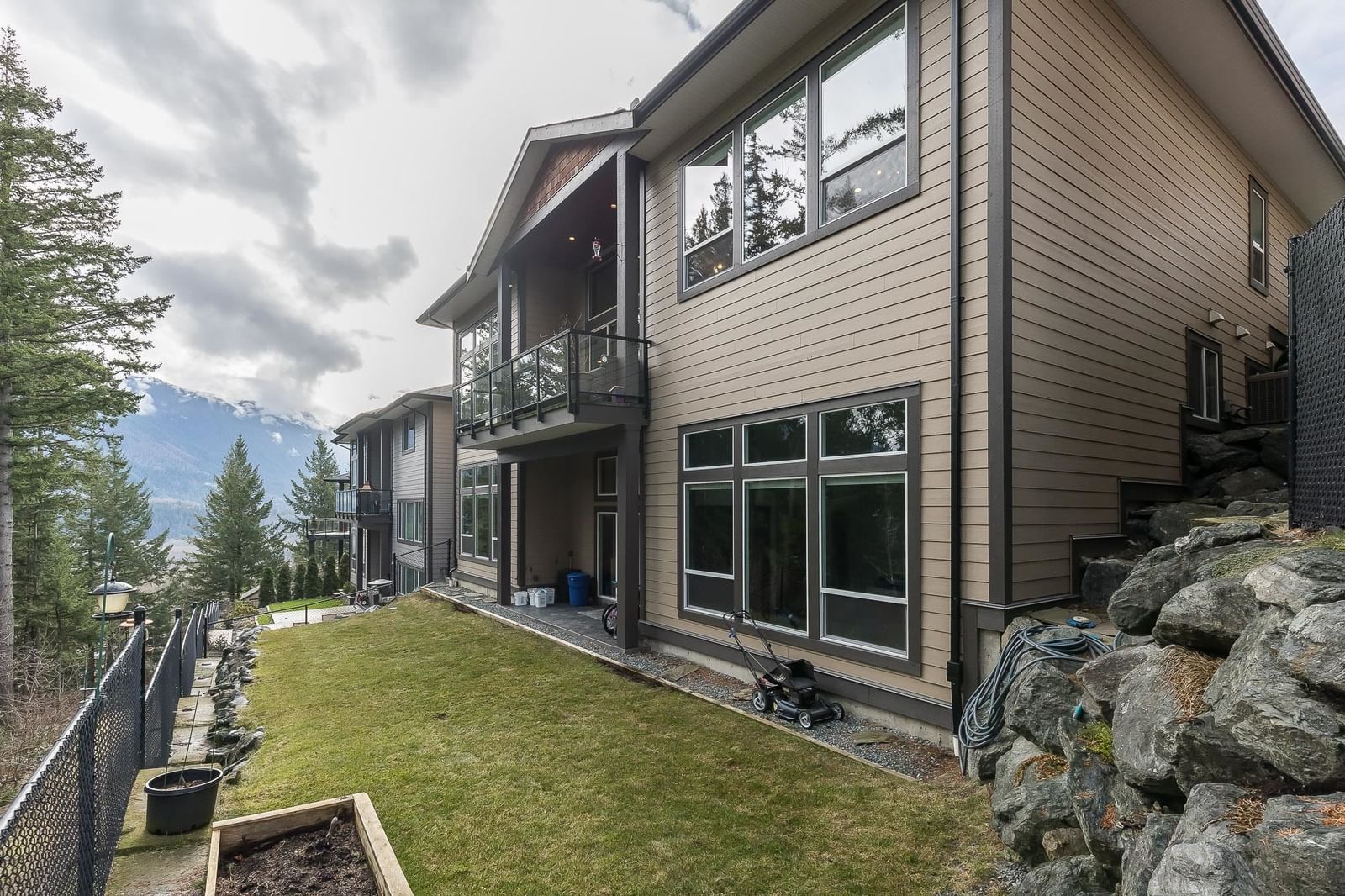 Listing Image 35