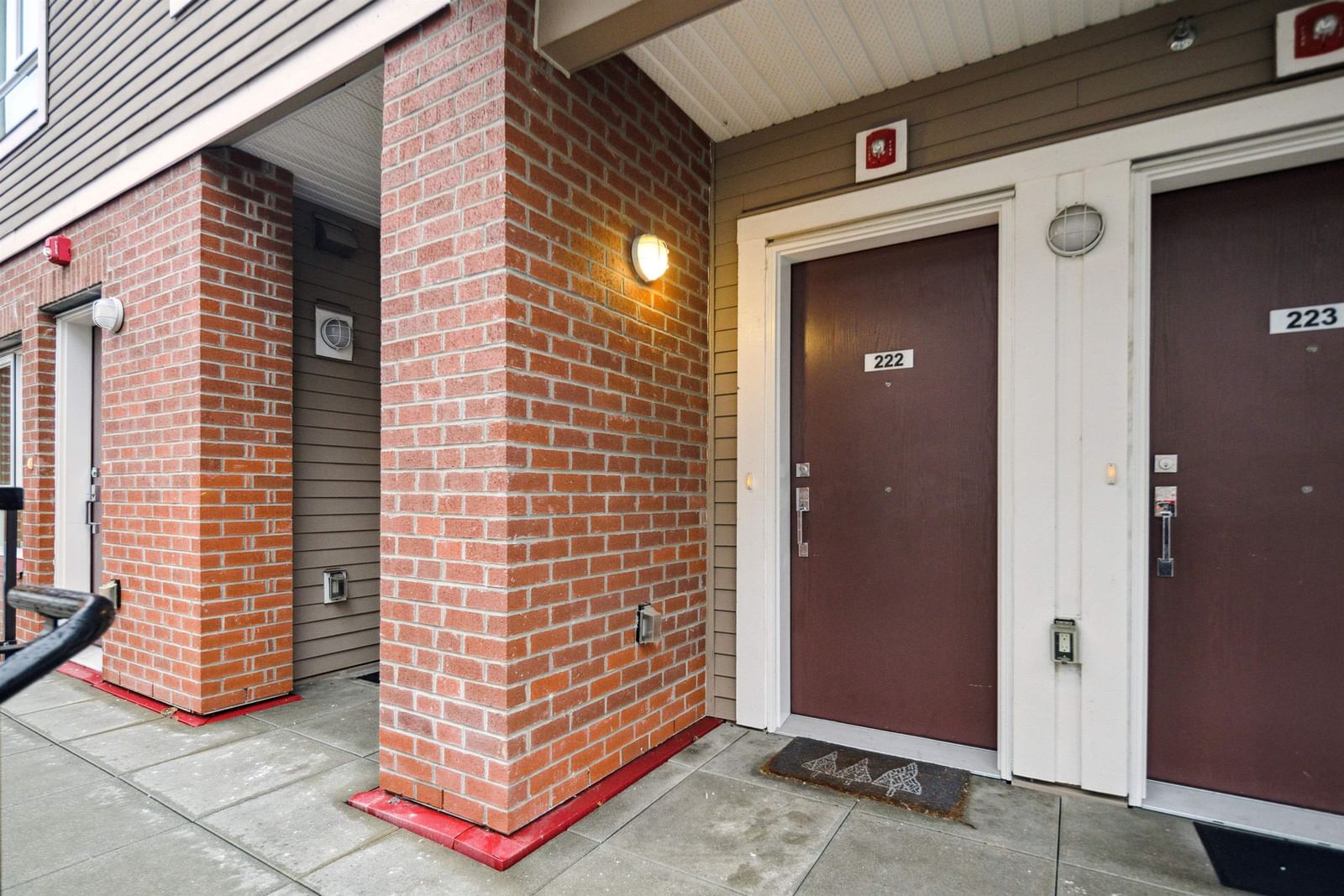Listing Image 33