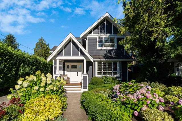 1730 Farrell Crescent
