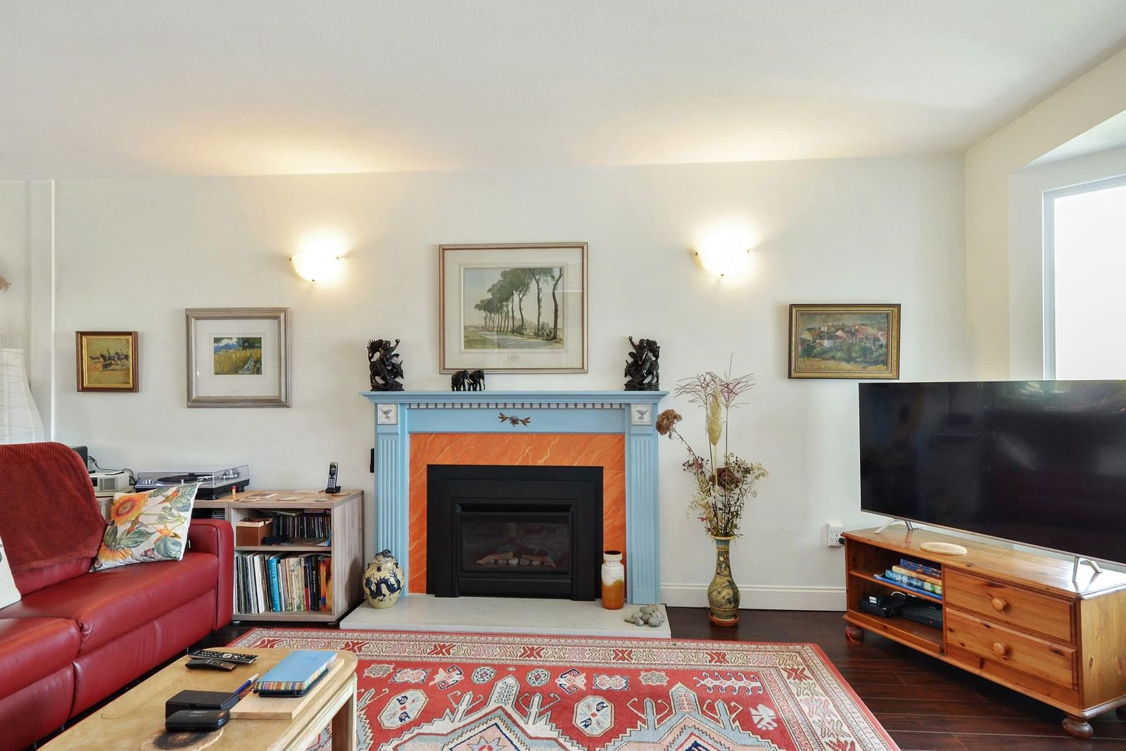 Listing Image 3