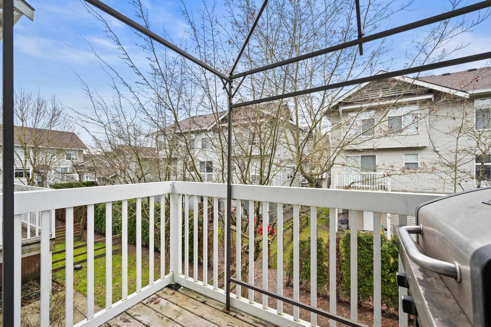 Listing Image 17